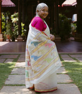 Off White Handloom Venkatagiri Cotton Saree With Jamdani Parrot Meenakari Motifs