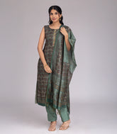 Dark Green Printed Festive Kurta Set-RC5576