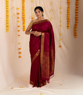 Red Handloom Kanchipuram Silk Saree With Annam Buttas -KA13984
