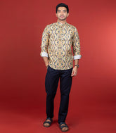 Quirky Printed Short Kurta With Mandarin Collar-Multi colour