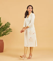Solid Ivory Kurta With Gold Neckline