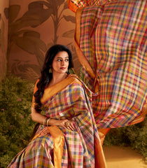 Four Thousand Colour Handloom Natural Dyed Korvai Silk Saree