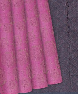 Baby Pink Handloom Soft Silk Saree With Floral Motifs
