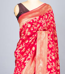 Red Woven Synthetic Tussar Silk Saree With Floral Vine Motifs-BL4421