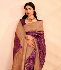Maroon Handloom Kanchipuram Silk Saree With Floral Motifs-KA15638