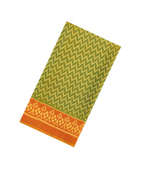 Green Handloom Rajkot Patola Silk Saree With Ikat Floral Motifs-IK0468