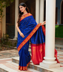 Blue Handloom Korvai Kanchipuram Silk Saree With Red Border