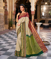 Cream Handloom Korvai Kanchipuram Silk Saree With Ganga Jamuna Border-KA13923