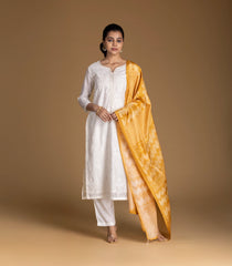 Off- White Embroidered Festive Kurta Set-RC5624