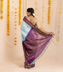 Turquoise Handloom Korvai Silk Cotton Saree With Checks & Contrast Border-SC3883