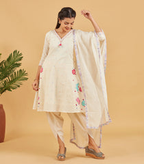 White Floral Embellished Short Kurta Set