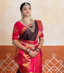 Dark Brown Handloom Korvai Kanchipuram 9 Yards Silk Saree With Contrast Border-KA15966