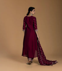 Violet Embroidered Festive Kurta Set-RC5615