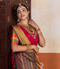 Crimson Handloom Kanchipuram 9 Yards Silk Saree With Annam Buttas-KA15747