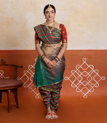 Crimson Handloom Kanchipuram 9 Yards Silk Saree With Checks & Buttas-KA15746