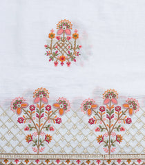 White Woven Synthetic Blended Saree With Embroidered Motifs-EN2058