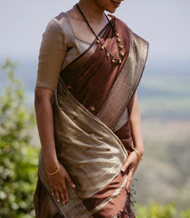 Brown Handloom Maheswari Silk Cotton Saree With Buttas-SC4162