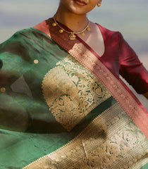 Dark Green Handloom Silk Cotton Saree With Annam Buttas-SC4073