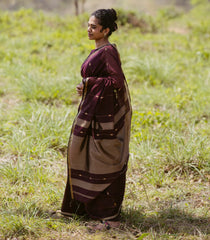 Dark Brown Handloom Maheswari Silk Cotton Saree With Buttas-SC4163