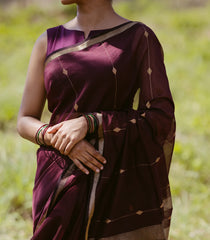 Dark Brown Handloom Maheswari Silk Cotton Saree With Buttas-SC4163