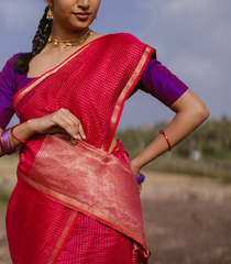 Red Handloom Maheswari Silk Cotton Saree With Zari Checks-SC4164