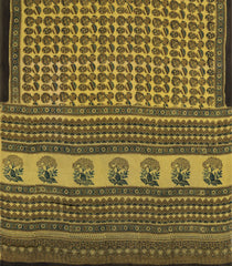 Black Printed Silk Saree With Floral Motifs-PS0720
