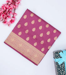 Dusty Pink Handloom Banarasi Silk Saree With Floral Motifs