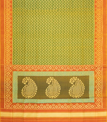 Green Handloom Rajkot Patola Silk Saree With Ikat Floral Motifs-IK0468