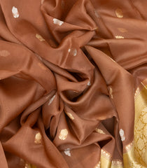Brown Handloom Banarasi Organza Silk Saree With Floral Motifs-BE1394