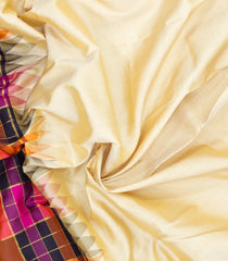 Cream Handloom Korvai Kanchipuram Silk Saree With Checks Border-KA16412