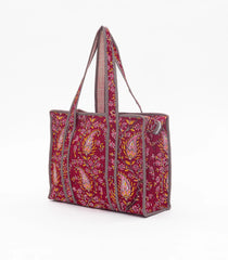 Red Bagru Printed Handmade Cotton Quilted Tote Bag With Zipper-ACS1045