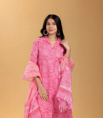 Vibrant Pink Printed Floral 3 piece Kurta Set-RC5603
