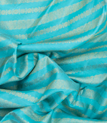 Turquoise Handloom Korvai Kanchipuram Silk Saree With Diagonal Floral Motifs-KA16636