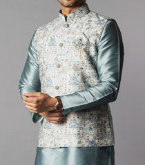 Light Grey Kurta Set With Straight Fit Pants And Nehru Jacket-Grey