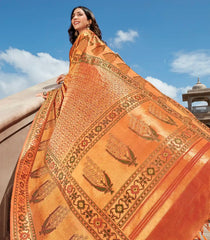 Honey Rust Handwoven Natural Dyed Kanchipuram Floral "Amarvel" Motif Paithani Saree-Rust