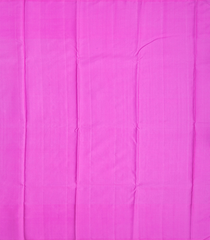 Magenta Handloom Kanchipuram Silk Saree With Abstract Motifs-Magenta