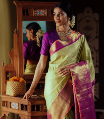 Cardamom Green Handloom Kanchipuram Korvai Silk Saree With Beldari Checks-Cardamom Green