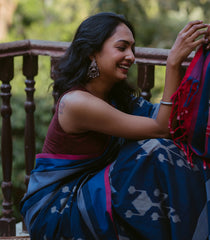 Navy Blue Handloom Orissa Cotton Saree With Tie & Dye Motifs-Navy Blue