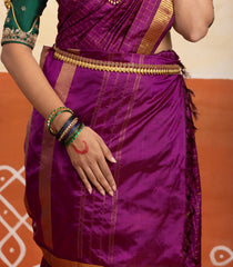 Magenta Handloom Kanchipuram Nine Yards Silk Saree With 16 Muthu Border-KA15968