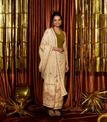Cream Woven Blended Georgette Saree With Embroidered Floral Motifs-EN1832