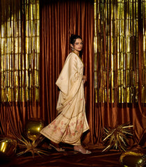 Cream Woven Blended Georgette Saree With Embroidered Floral Motifs-EN1832