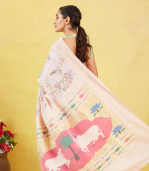 White Crepe Silk Saree Is Printed With Floral Motifs & Paithani Pallu