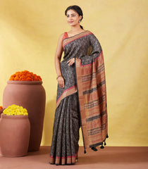 Black Handloom Tussar Silk Saree Printed With Floral Jaal Motifs