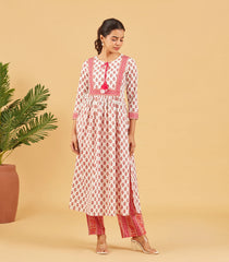 White And Pink Floral Printed  Kurta Set