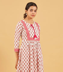 White And Pink Floral Printed  Kurta Set