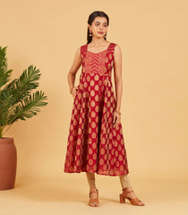 Maroon And Gold Brocade Kurta