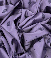 Grey Handloom Soft Silk Saree With Floral Motifs-Grey