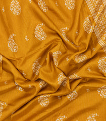 Mustard Printed Synthetic Dola Silk Saree With Motifs & Zari Stripes-SY0431