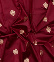 Crimson Woven Banarasi Poona Silk Saree With Zari Buttas & Contrast Border-BP1024