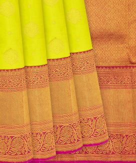 Light Green Handloom Kanchipuram Korvai Silk Saree With Floral Motifs
